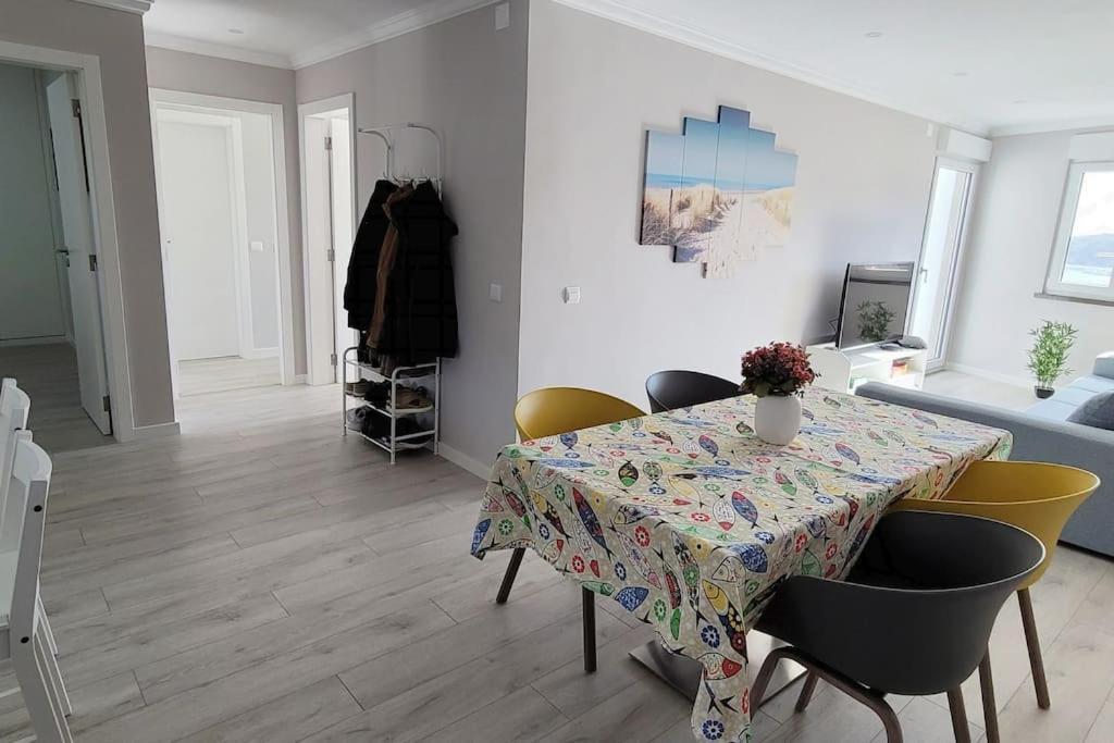 *Sea View* New 3 Bedroom Apt With Free Parking Sesimbra Extérieur photo